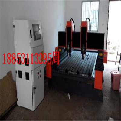 雕刻機(jī)廠家直銷(xiāo) 濟(jì)南超意數(shù)控機(jī)械設(shè)備 專業(yè)制造，精細(xì)呈現(xiàn)